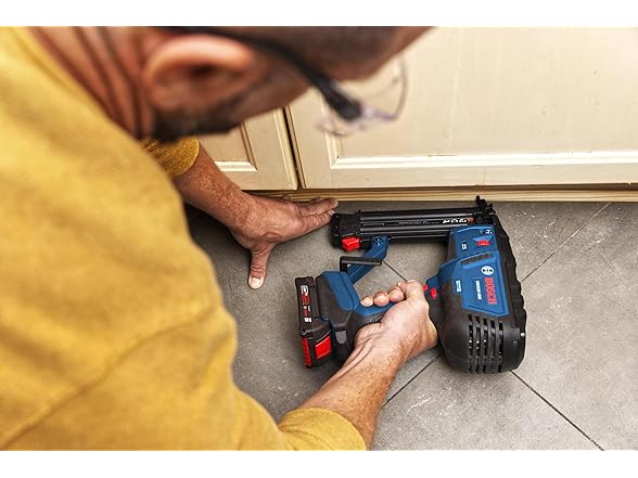 Bosch GNH18V-18MB12 BOSCH GNH18V-18MB12 18V Brushl