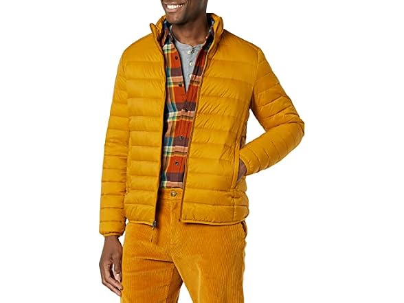 Amazon Essentials Men Packable Lightweight Jacket