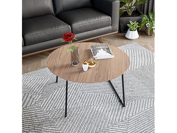 LeisureMod Pemborke Round Coffee Table
