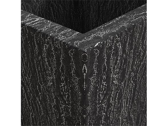 LeisureMod Verdura Stone Planter Black