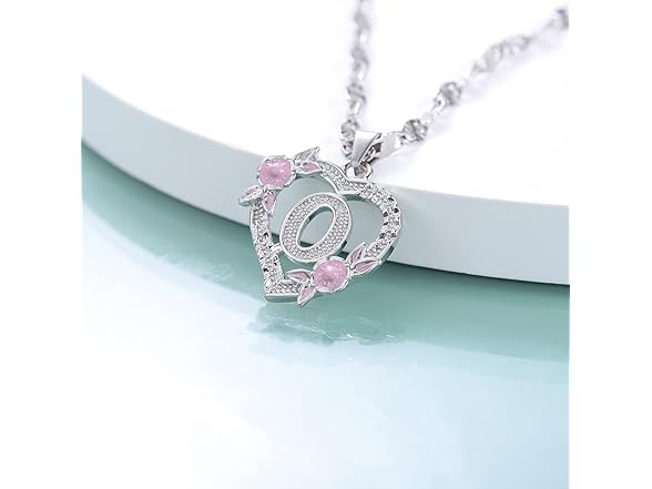 Qitian Initial Heart Necklace Letter O
