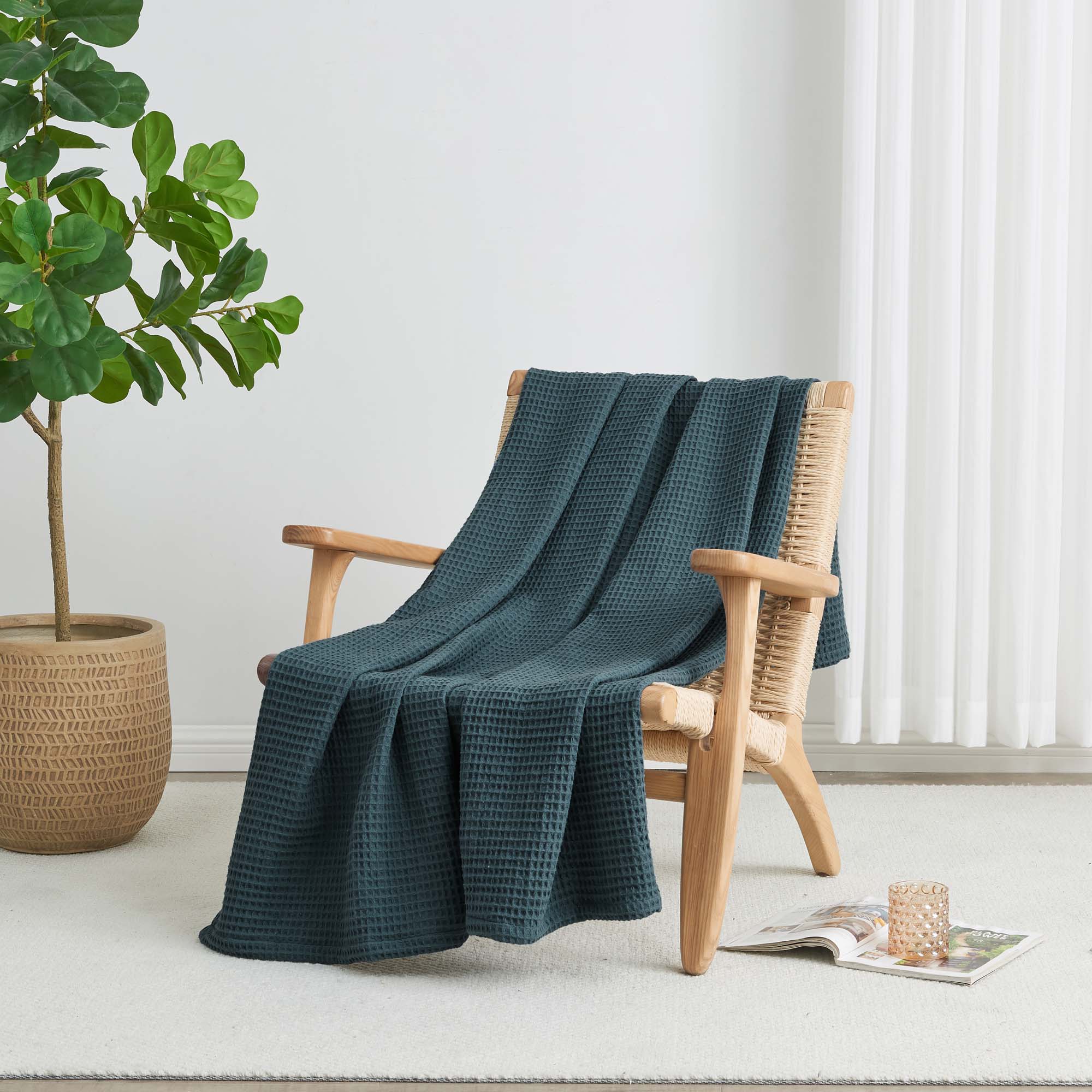 Patina Vie Cotton Waffle Knit Blanket - Gallery 33