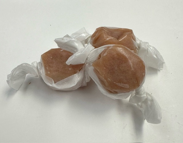 Twist Wrapped Caramels Gift Bag - Gallery 3