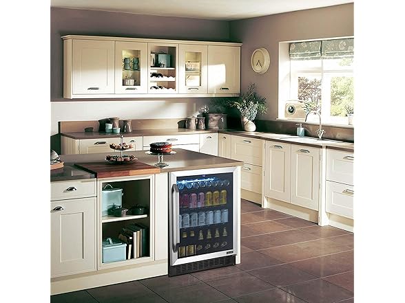 Newair Beverage Fridge - 162 Cans/54 Bottles