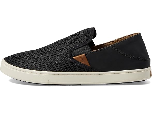 OluKai Women's Pehuea Black/Black 10 M