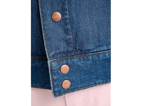 Wrangler Women's (XL) x Stranger Things Nancy Jack