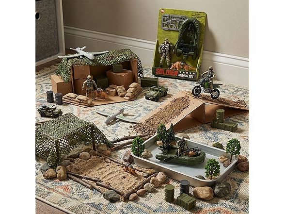 4 Piece Soldier Search Playset