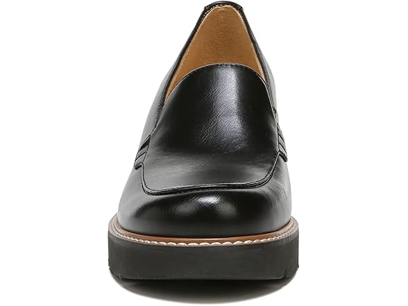 Naturalizer Womens Cabaret Slip On Lightweight Lug Heeled Loafer 7W