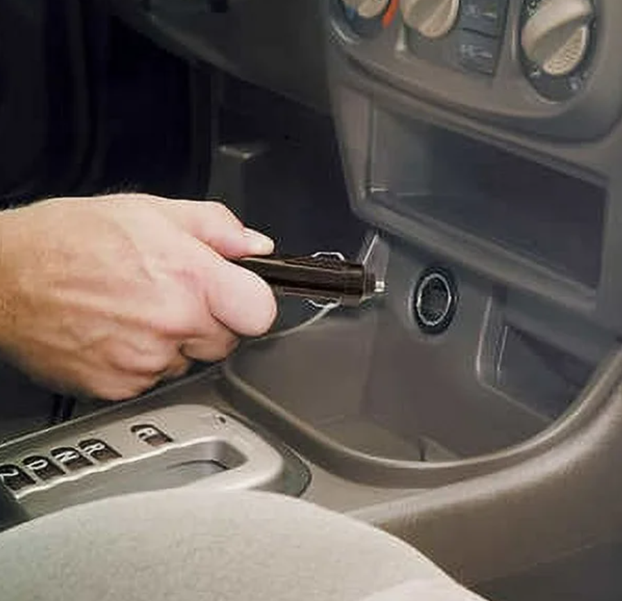 Bon-Aire DD24C Tire Inflator 12V Black and Blue - Gallery 6