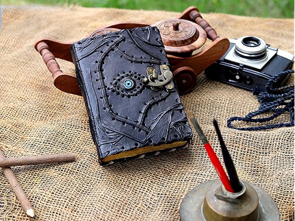 cuero Hocus Pocus Book of Spells Hocus P