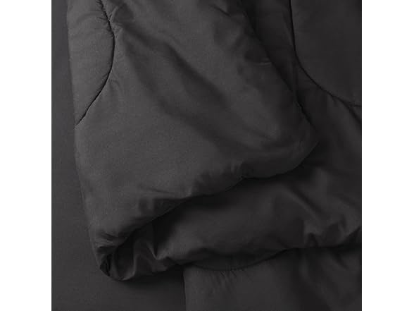 Comfort Spaces 17 Piece Bed in A Bag Comforter Set