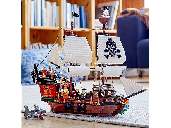 LEGO Creator 3 in 1 Pirate Ship (Open Box)