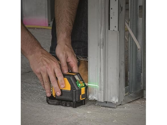 DEWALT DW088LG 12V MAX Laser Level, Cross Line