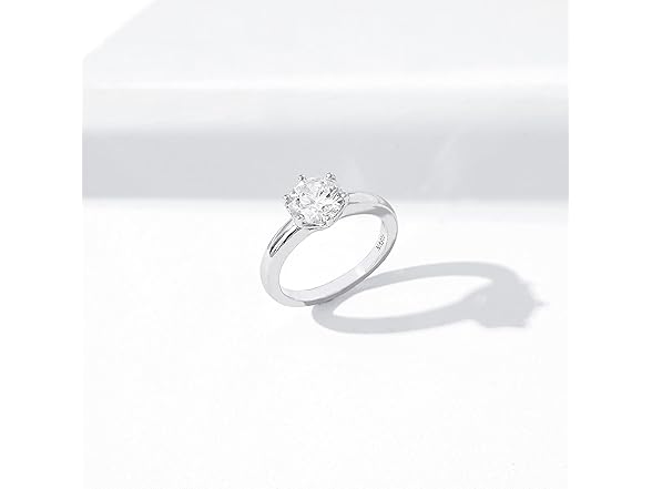 Amazon Essentials Women Ring Solitaire 2ct Platinu