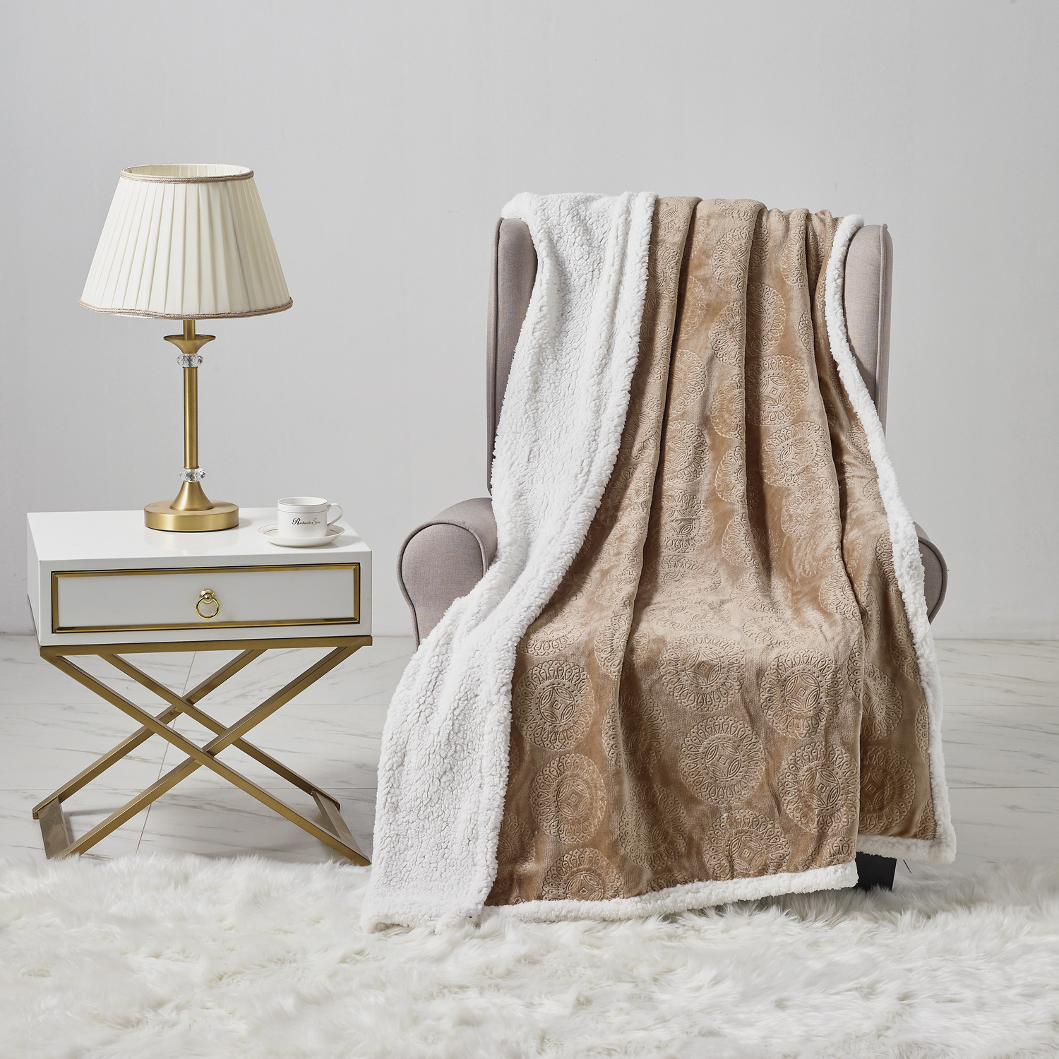 50 x 60 Embossed Sherpa Throw Blanket 100% Polyester - Gallery 5