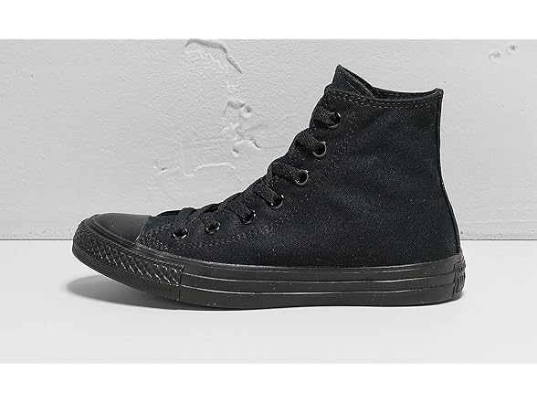 Converse Taylor Hi Top Shoes 5.5W/3.5M