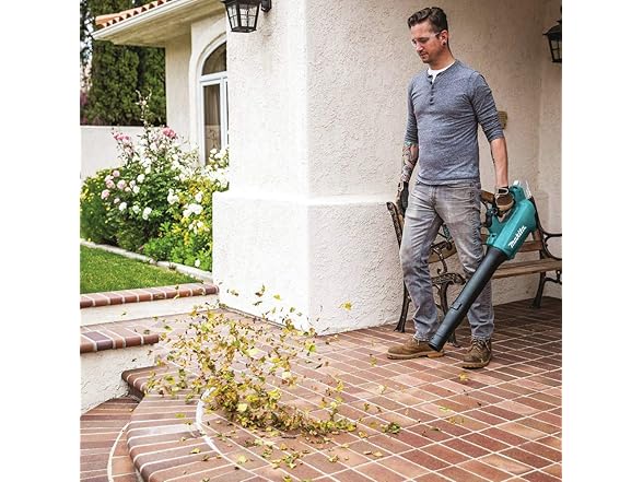 Makita XBU03Z 18V LXT Brushless Cordless Blower