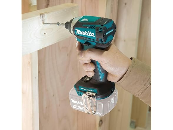 Makita XT296SMR Makita XT296SMR 18V LXT