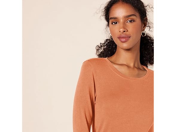 Essentials Women's Crew Tee Caramel S