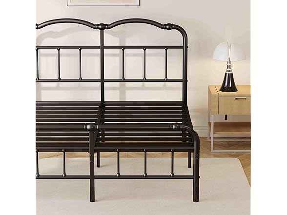 ZIYOO Vintage-Inspired 14" King Metal Bed Frame