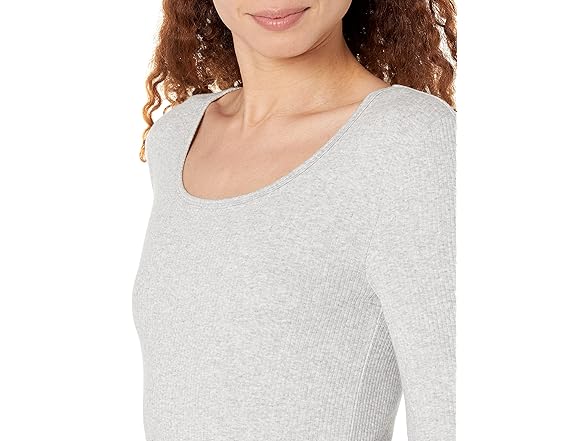 Amazon Essentials Women's Rib Scoop Neck Sweater 2 Pk - Gallery 4