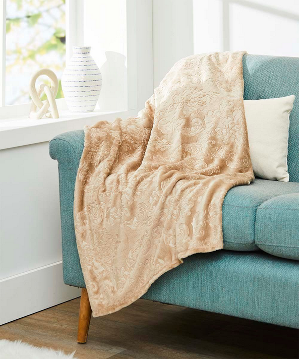 Versailles Embossed Throw - Gallery 15