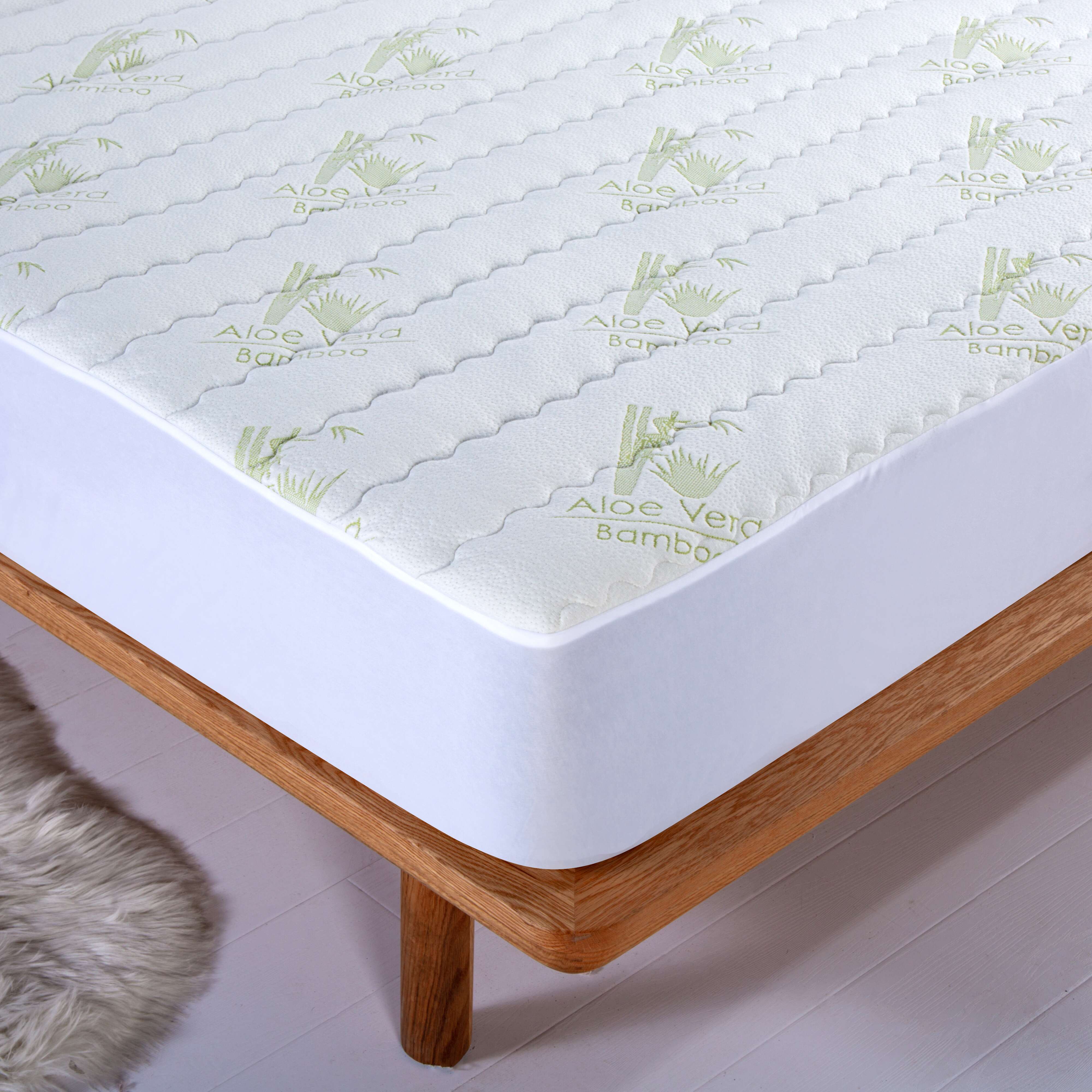 Aloe Vera Rayon From Bamboo Mattress Pad - Gallery 10