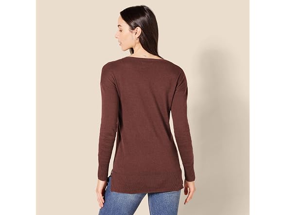 Amazon Essentials Women Lightweight V-neck Sweater