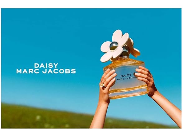 Marc Jacobs Daisy