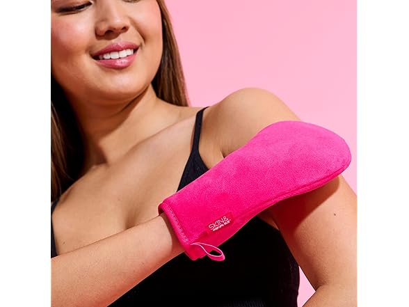 Skinny Tan Pink Velvet Tanning Mitt