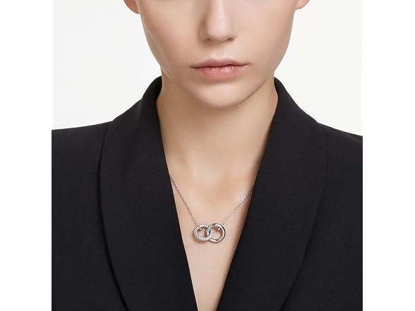 Swarovski Dextera Loop Pendant