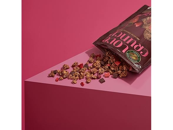 Love Crunch Organic Dark Chocolate & Berries Granola