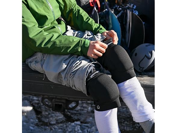 Pro-Tec Undercover Snow Knee Pads