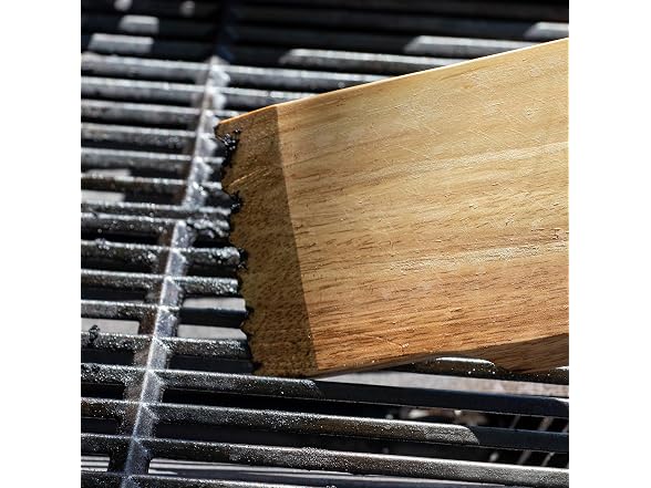 Cuisinart BBQ Wood Grill Scraper