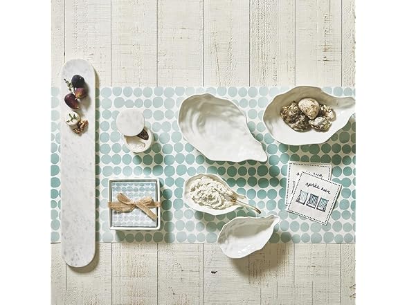 Santa Barbara Design Studio Ceramic Tray and 20 Absorbent 3-Ply Paper Napkins, Cocktail Size (5" Square Napkins), Blue Dots