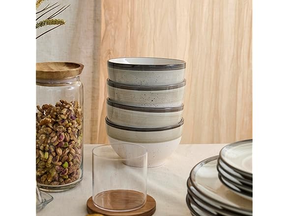 Earth & Clay Harlow 12-Piece Dinnerware Set Earthenware, Beige