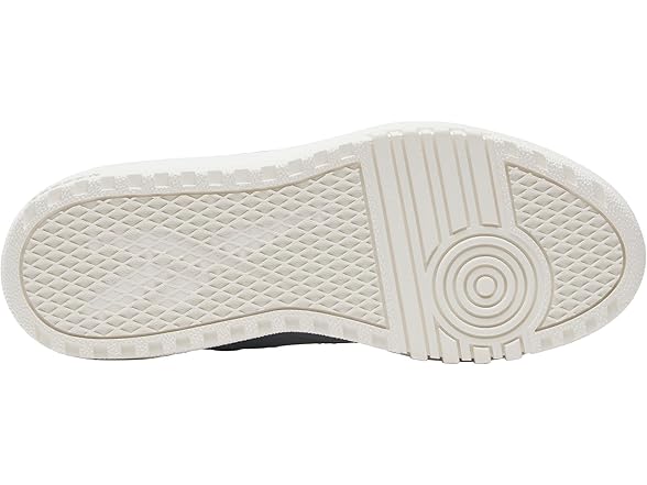 Reebok Women's Club C Extra Sneaker