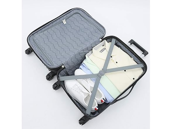 Travelers Club Midtown Hardside Luggage Travel, 4-Piece Set