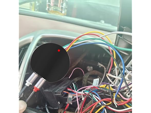 Stereo Line-Output Converter w/Remote