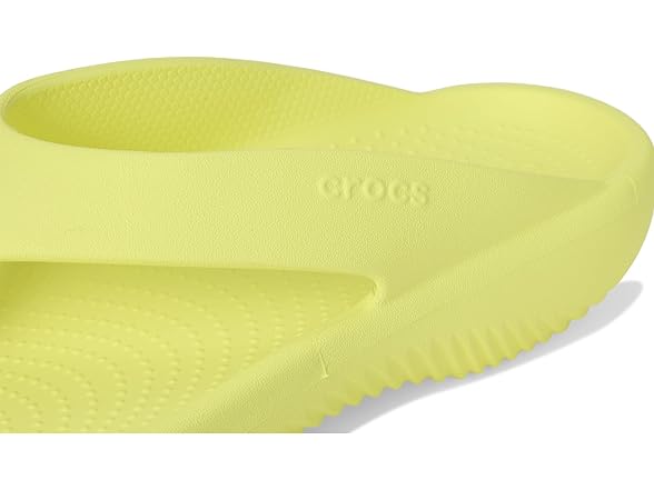 Crocs Mellow Recovery Womens Flip Sulphur