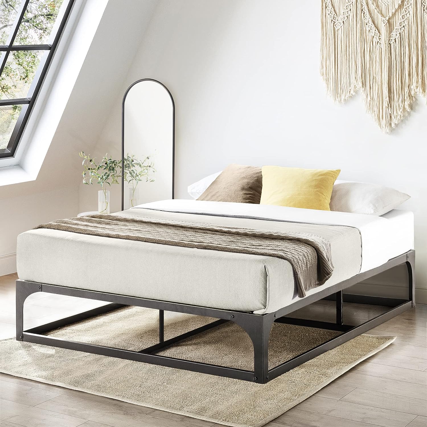 Mellow 12" Metal Platform Bed Frame, King - Gallery 10