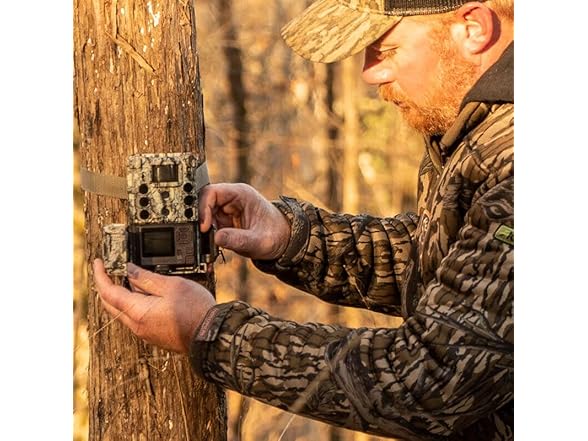 Bushnell Core DS-4K No Glow Trail Camera