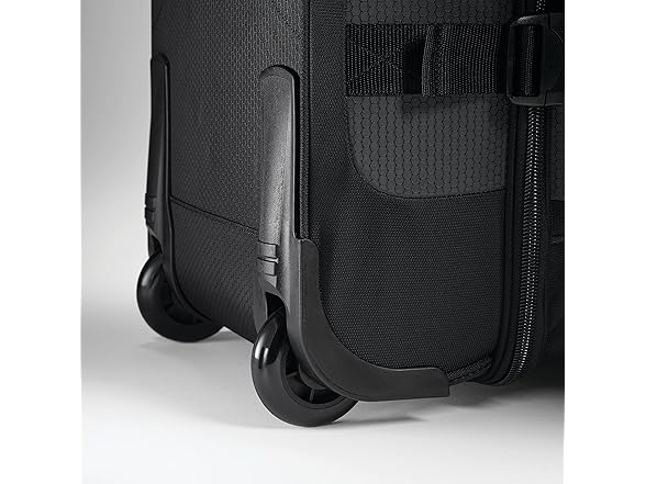 High Sierra 28” Wheeled Rolling Duffle Bag