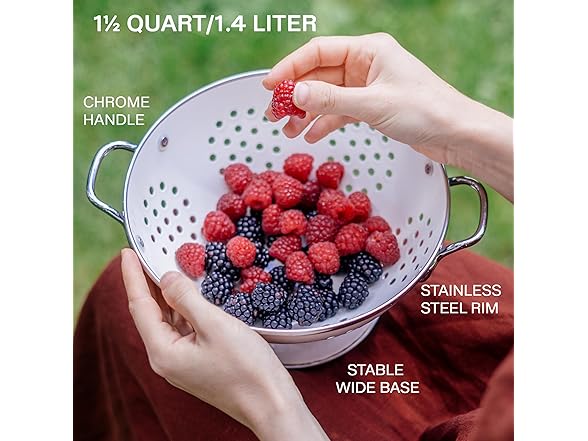 Reston Lloyd, 1.5 Quart Powder Coated Steel Kitchen Strainer