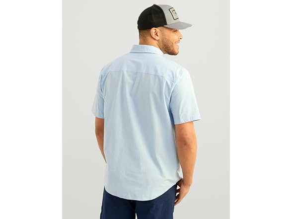 HUK Men's Next Level Button Down Shirt (Small)