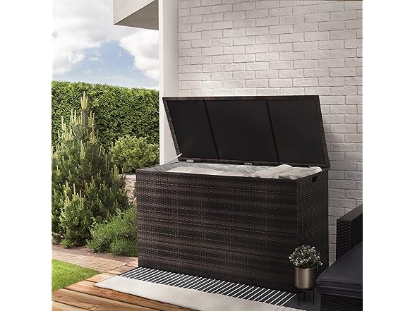 Teamson Home 154 Gallon Outdoor Storage Chest