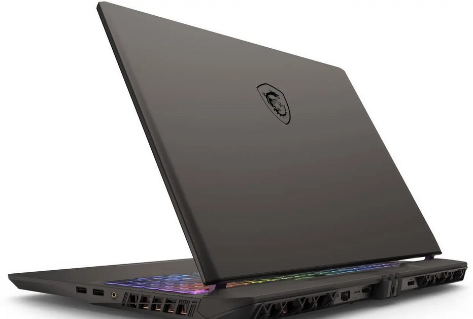 MSI Vector 16 HX AI Laptop - Gallery 4