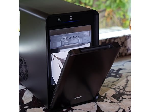 Newair Countertop Whiskey Ice Ball Maker - Gallery 9