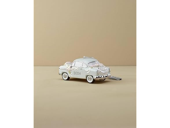 Lenox  2024 Just Married Vintage Car Ornament