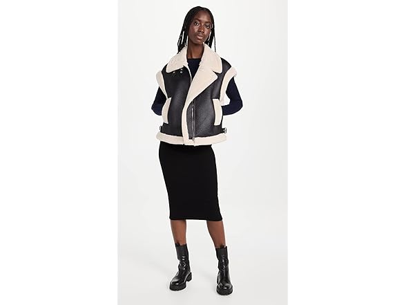 [BLANKNYC] Women's Sherpa Vest (Small-Medium)
